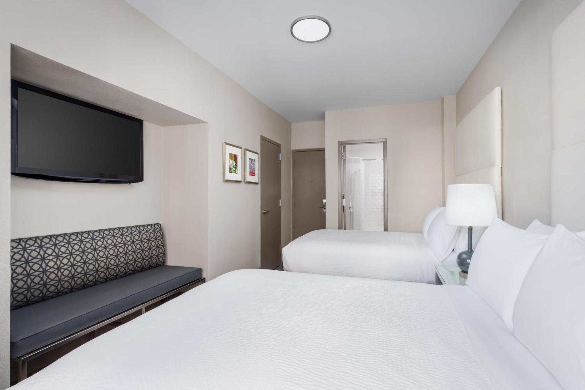 Holiday Inn Express Chicago - Magnificent Mile By Ihg Eksteriør billede