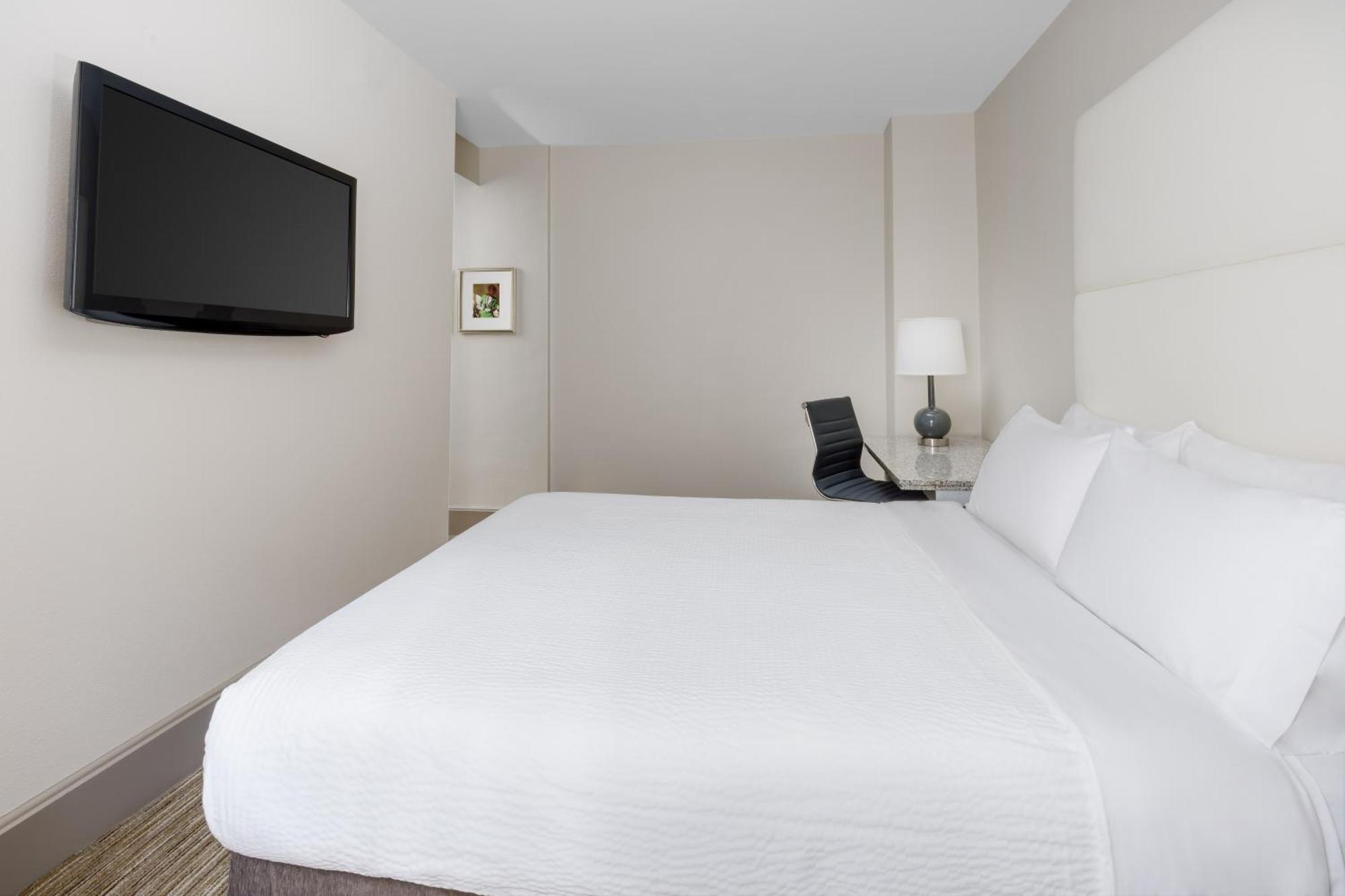 Holiday Inn Express Chicago - Magnificent Mile By Ihg Eksteriør billede