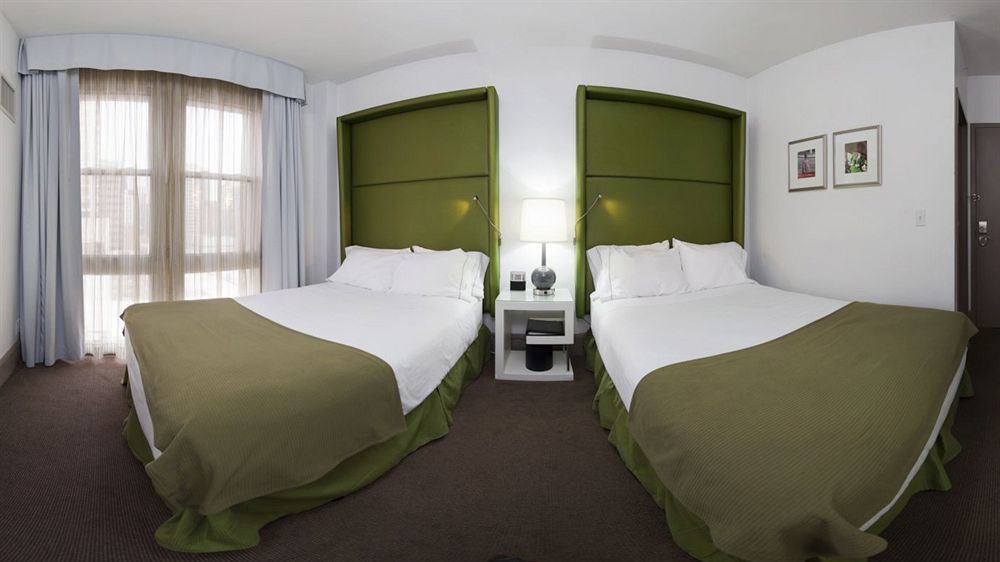 Holiday Inn Express Chicago - Magnificent Mile By Ihg Eksteriør billede