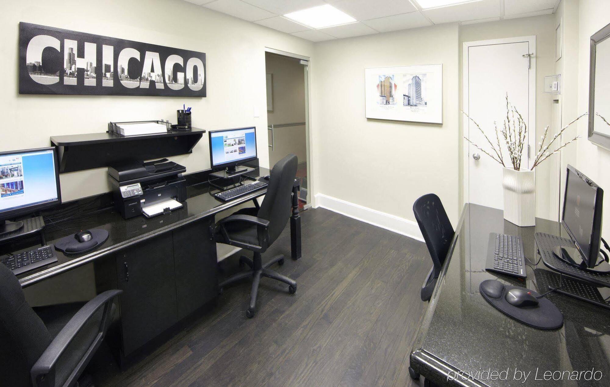 Holiday Inn Express Chicago - Magnificent Mile By Ihg Eksteriør billede